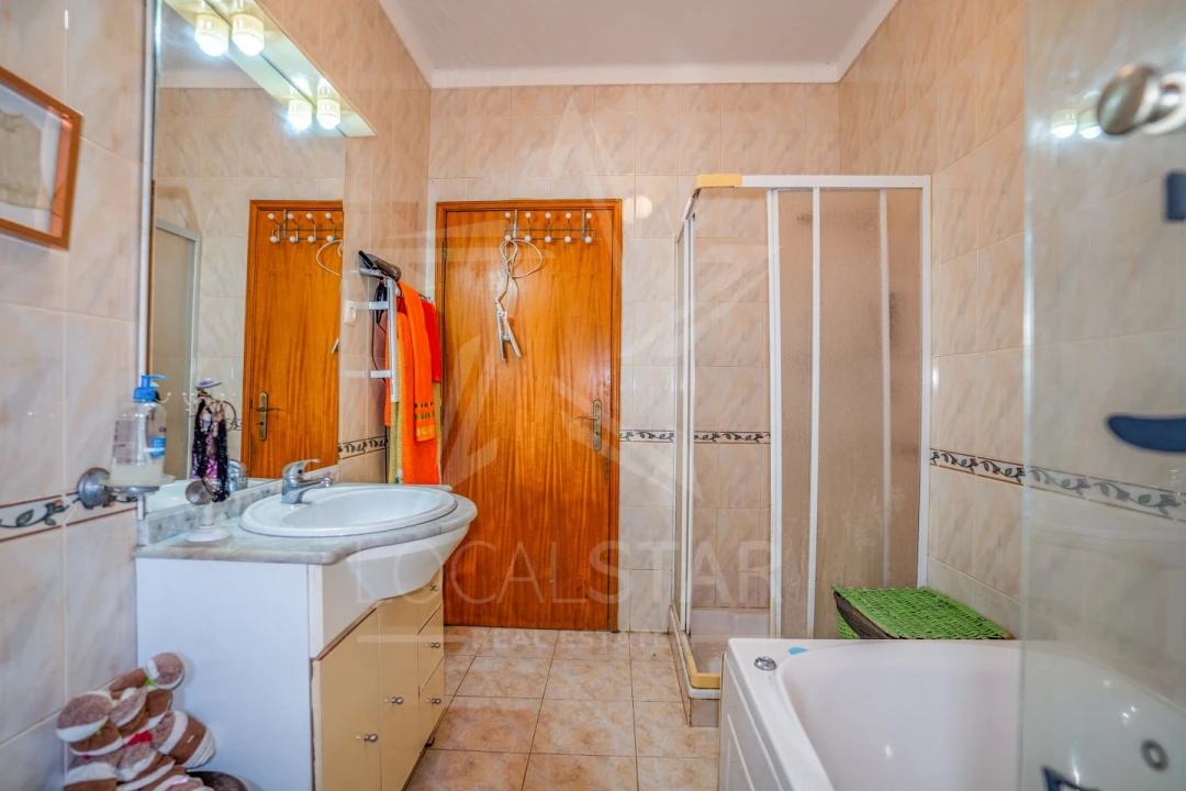 Moradia T4 para Venda em Alfeizerão Foto 20