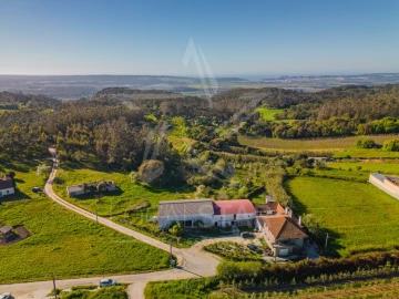 Moradia T4 para Venda em Alfeizerão