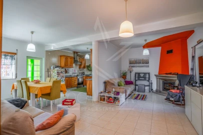 Moradia T4 para Venda em Alfeizerão