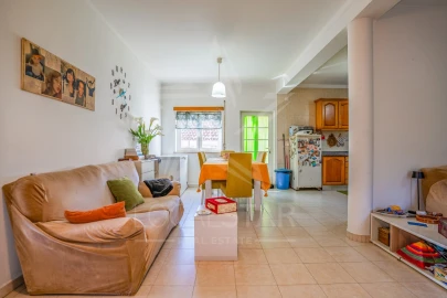 Moradia T4 para Venda em Alfeizerão