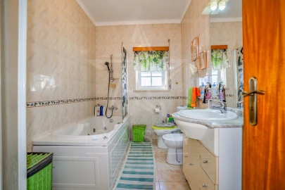 Moradia T4 para Venda em Alfeizerão