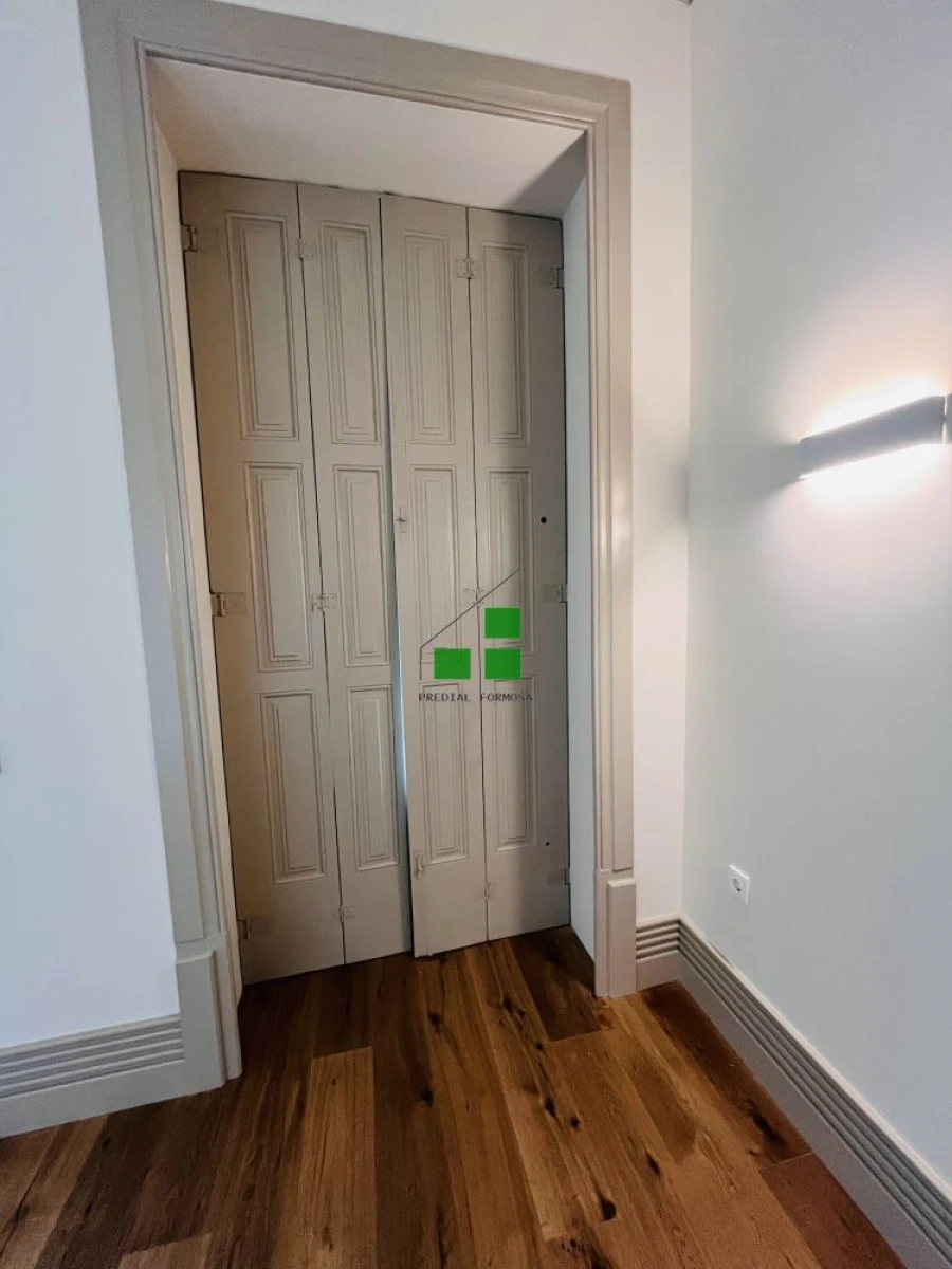 Apartamento T1 para Venda em Cedofeita, Santo Ildefonso, Sé, Miragaia, São Nicolau e Vitória Foto 6