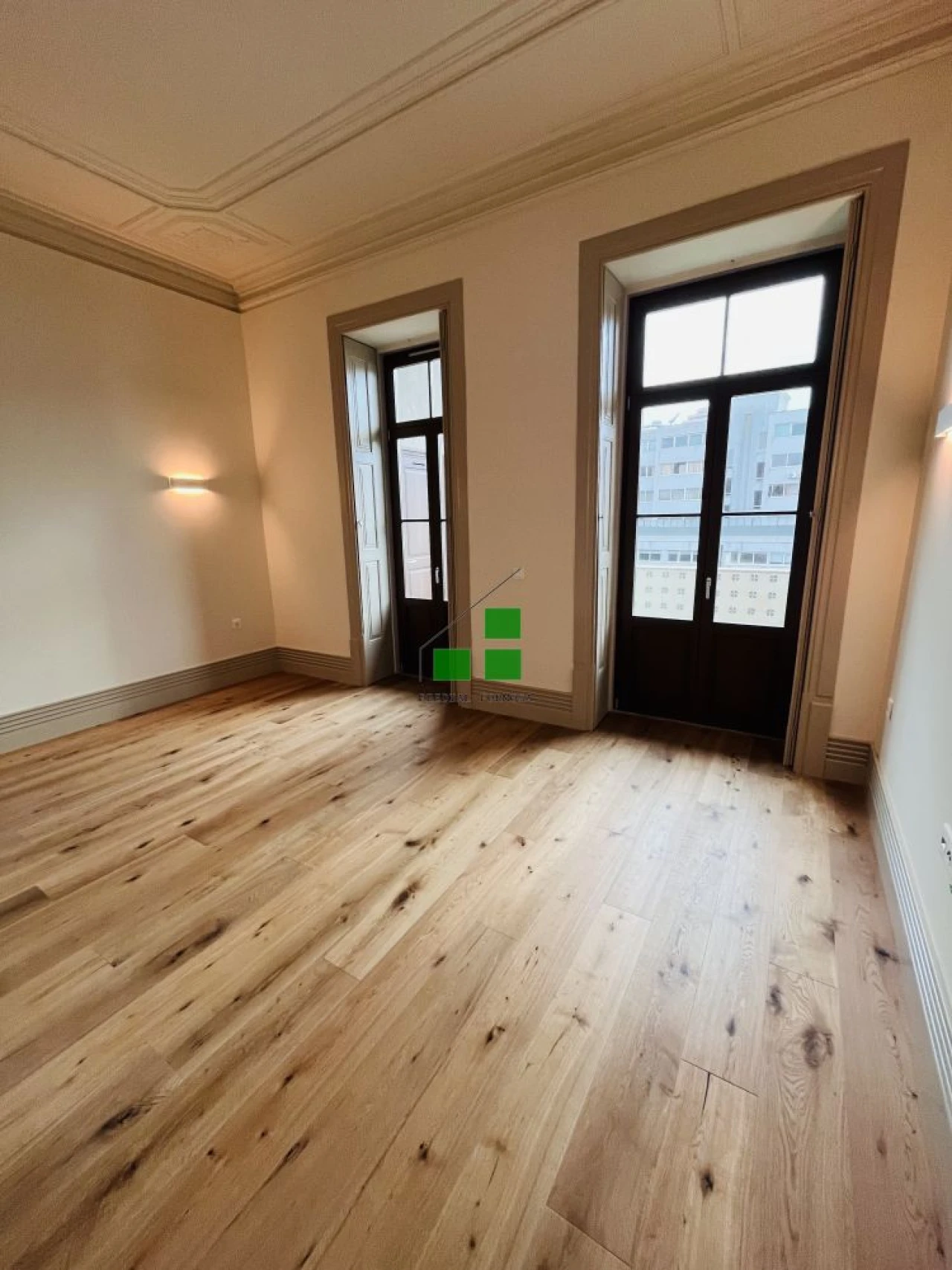 Apartamento T1 para Venda em Cedofeita, Santo Ildefonso, Sé, Miragaia, São Nicolau e Vitória Foto 2