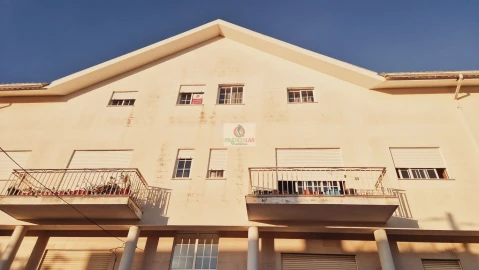 Apartamento T1 para Venda em Aradas