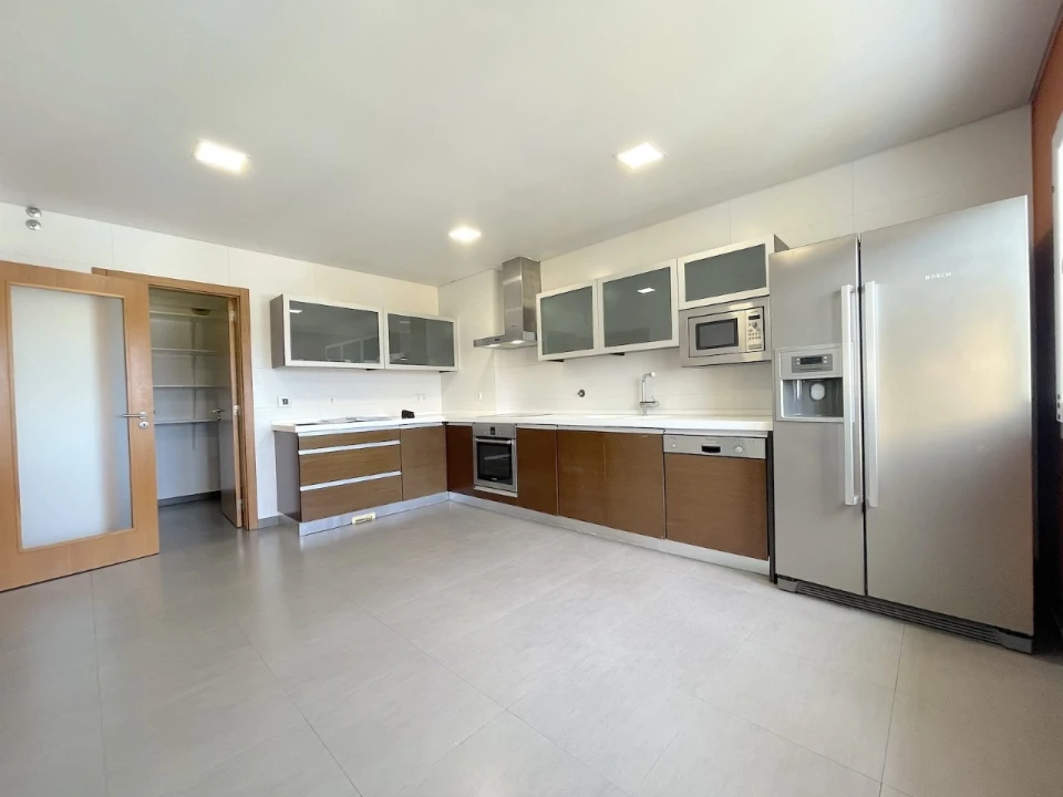 Apartamento T3 para Venda em Santa Maria, São Pedro e Matacães Foto 1