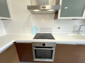 Apartamento T3 para Venda em Santa Maria, São Pedro e Matacães