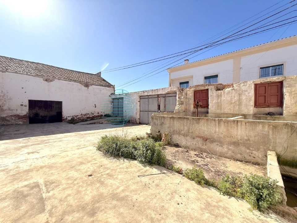 Armazém para Venda em Tornada e Salir do Porto Foto 25