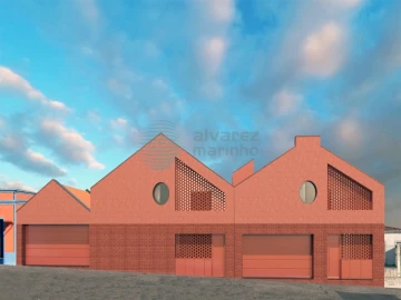 Armazém para Venda em Tornada e Salir do Porto