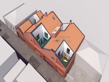 Armazém para Venda em Tornada e Salir do Porto