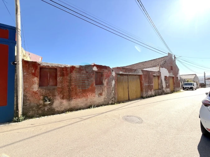 Armazém para Venda em Tornada e Salir do Porto Foto 19