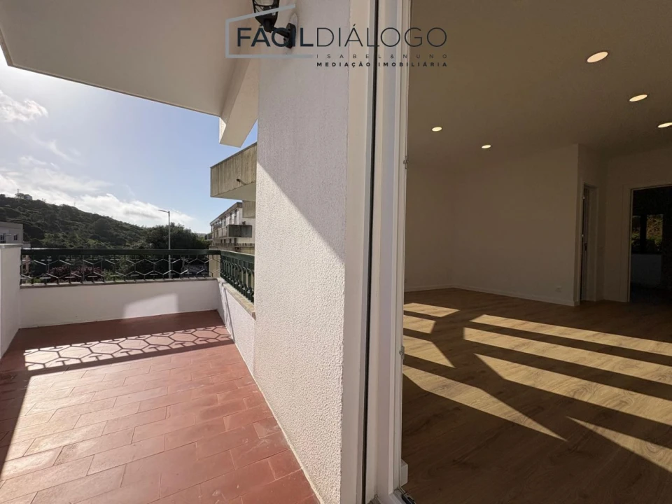 Apartamento T2 para Venda em Sesimbra (Castelo) Foto 5