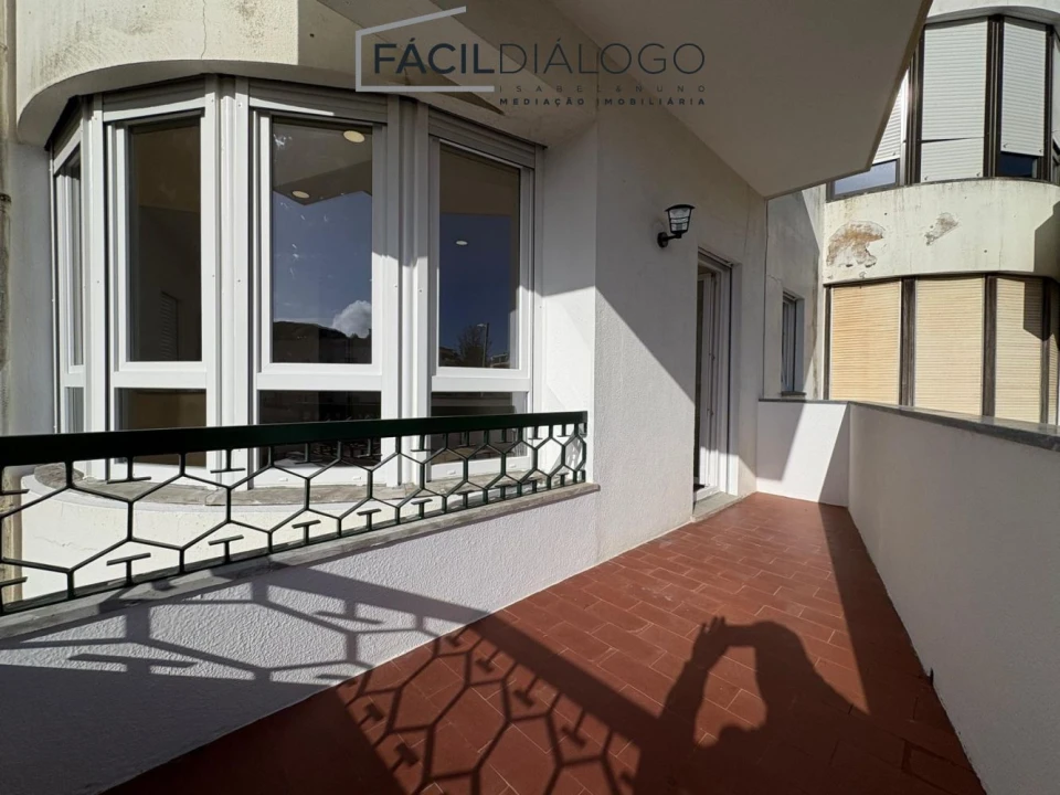 Apartamento T2 para Venda em Sesimbra (Castelo) Foto 6