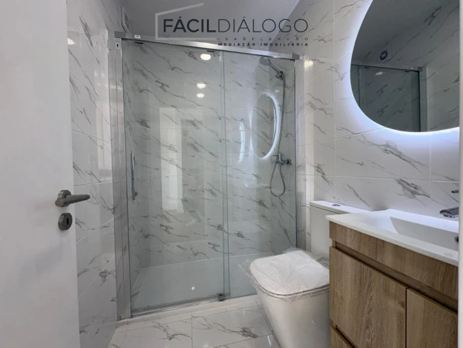 Apartamento T2 para Venda em Sesimbra (Castelo) Foto 9