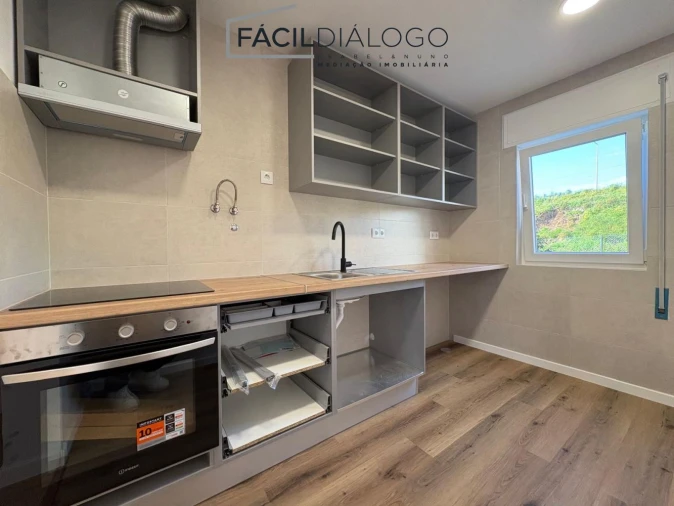 Apartamento T2 para Venda em Sesimbra (Castelo) Foto 17