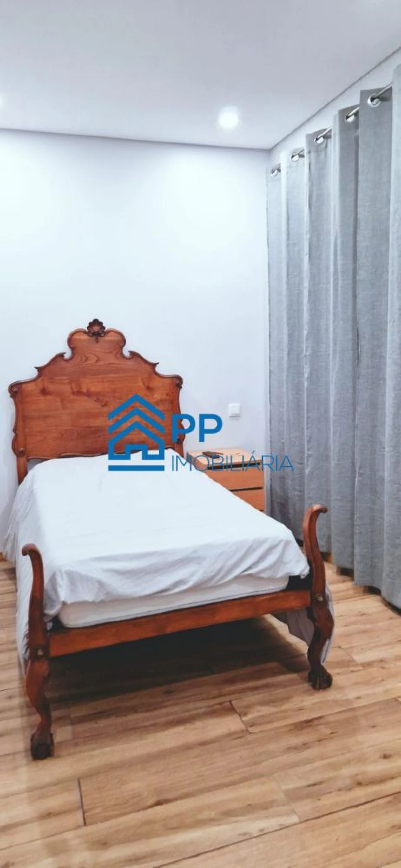 Moradia T6 para Venda em Paranhos Foto 27