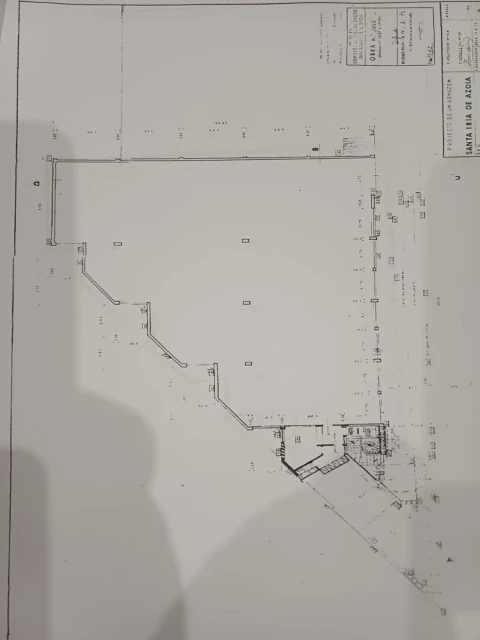 Loja para Arrendamento em Santa Iria de Azoia, São João da Talha e Bobadela