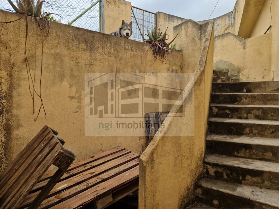 Loja para Arrendamento em Santa Iria de Azoia, São João da Talha e Bobadela Foto 6