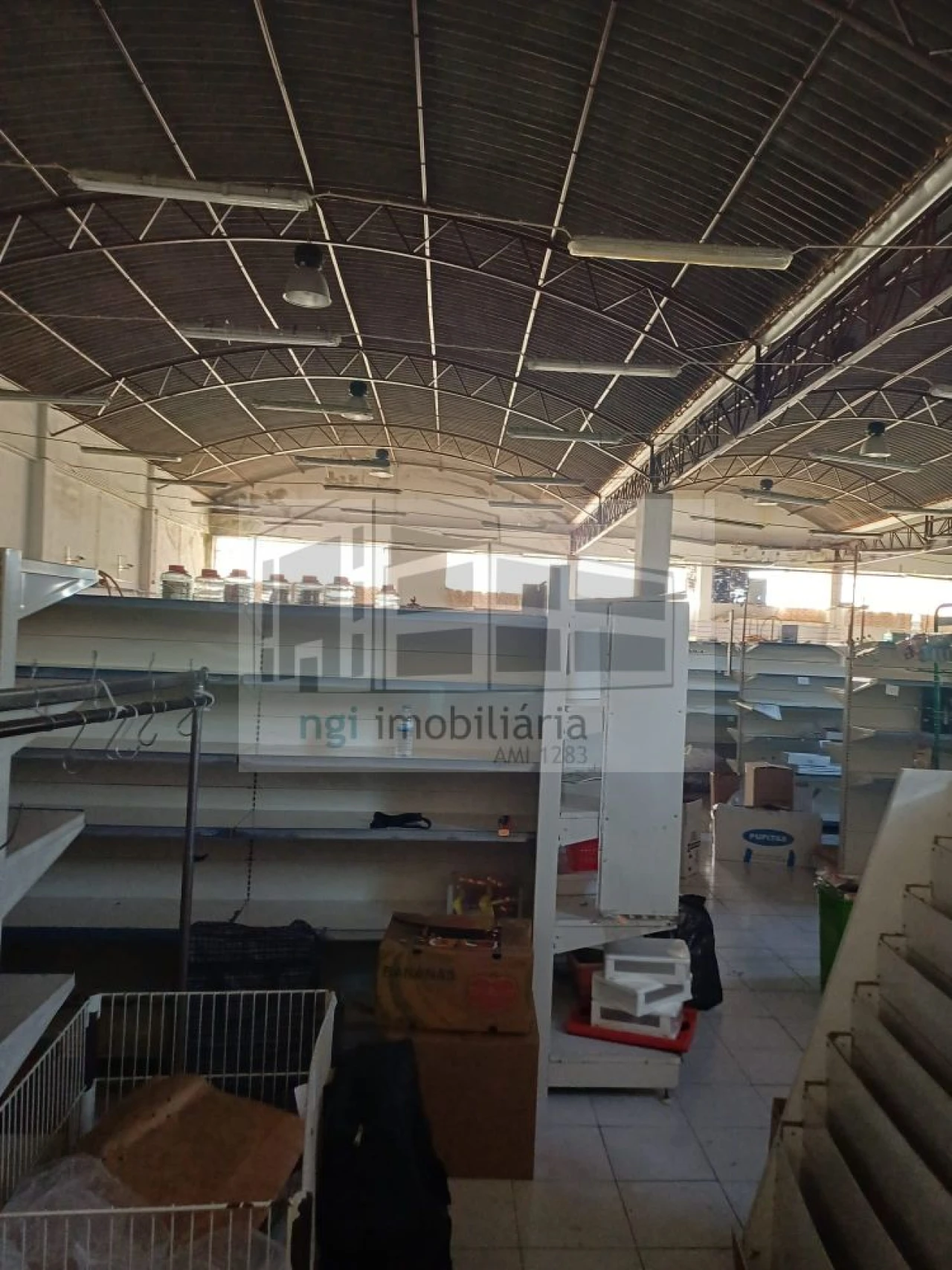 Loja para Arrendamento em Santa Iria de Azoia, São João da Talha e Bobadela Foto 24