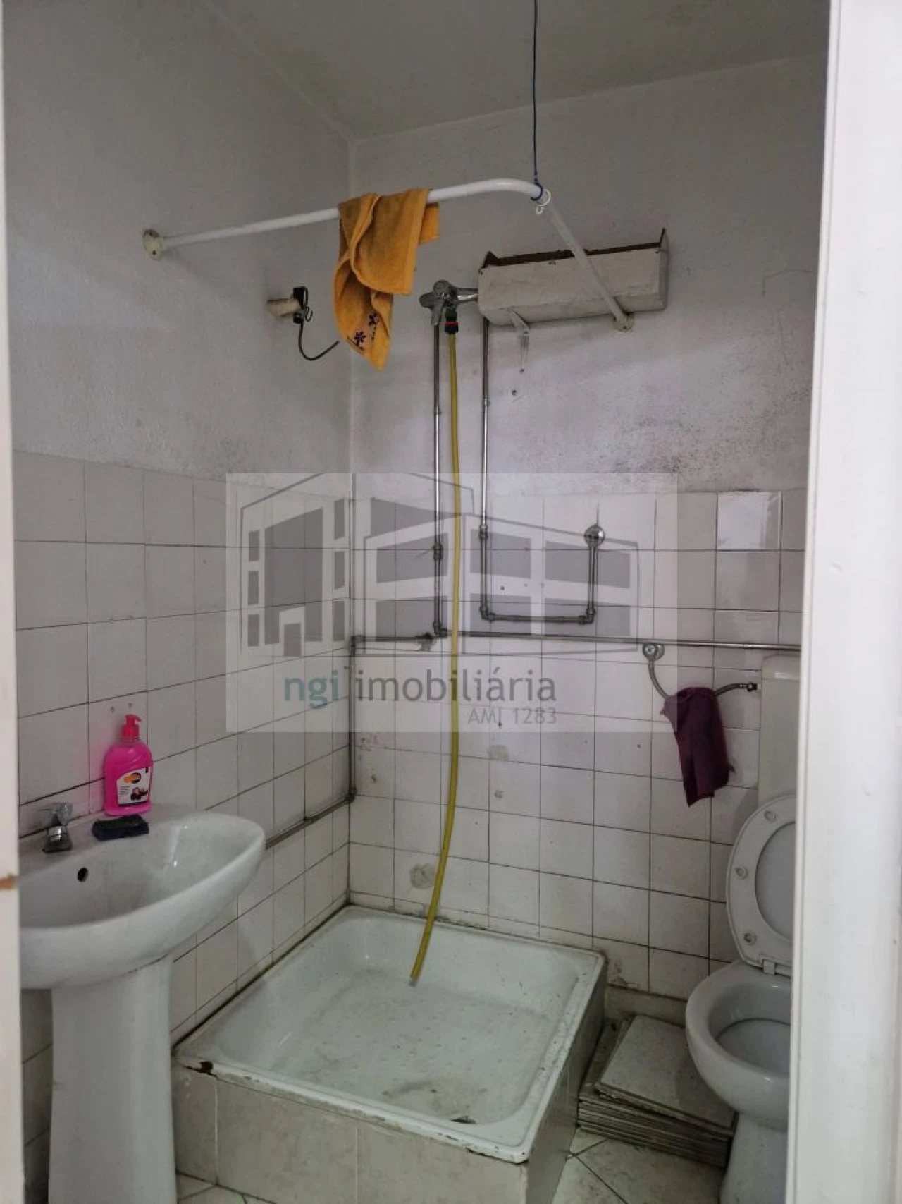 Loja para Arrendamento em Santa Iria de Azoia, São João da Talha e Bobadela Foto 8