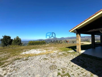 Moradia T2 para Venda em Bustelo, Carneiro e Carvalho de Rei