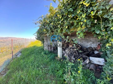 Moradia T2 para Venda em Bustelo, Carneiro e Carvalho de Rei