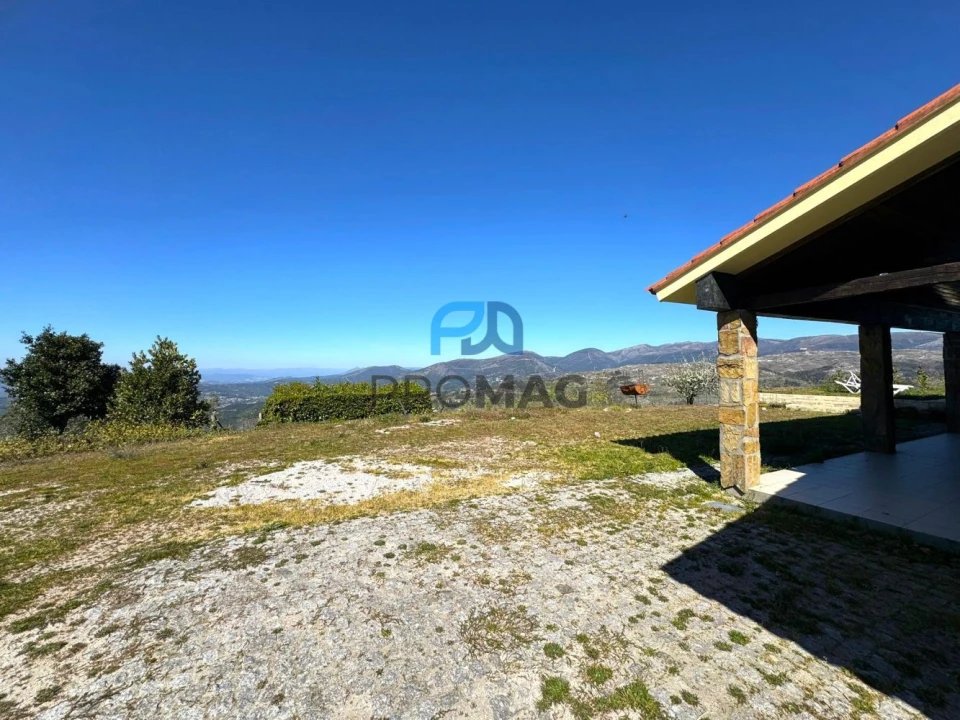 Moradia T2 para Venda em Bustelo, Carneiro e Carvalho de Rei Foto 18