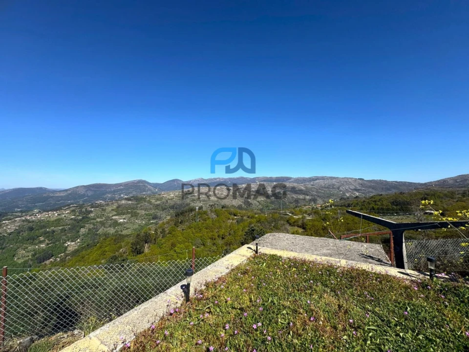 Moradia T2 para Venda em Bustelo, Carneiro e Carvalho de Rei Foto 10