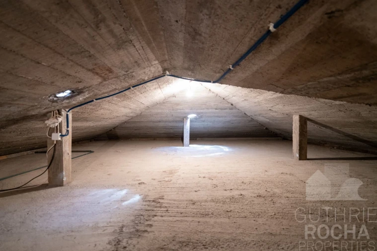 Moradia T4 para Venda em Prazeres Foto 37