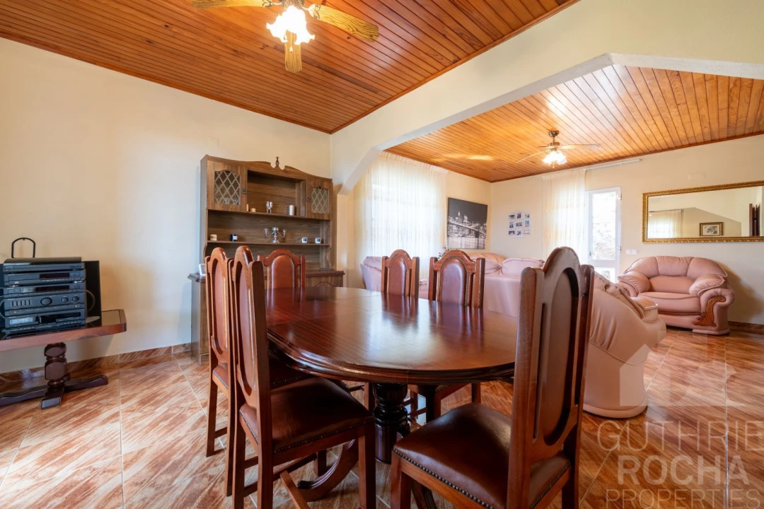 Moradia T4 para Venda em Prazeres Foto 15