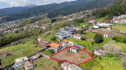 Moradia T3 para Venda em Arco da Calheta