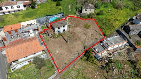 Moradia T3 para Venda em Arco da Calheta