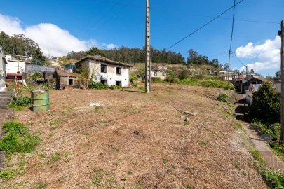 Moradia T3 para Venda em Arco da Calheta