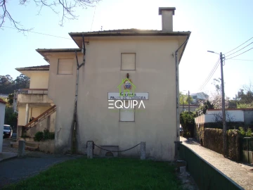 Moradia T4 para Venda em Meixomil