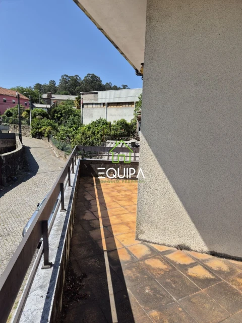 Moradia T4 para Venda em Meixomil