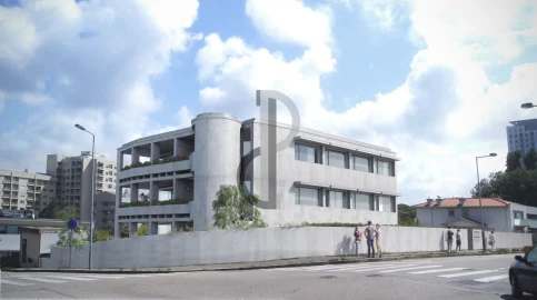 Apartamento T3 para Venda em Lordelo do Ouro e Massarelos