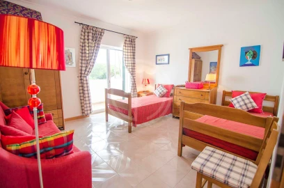 Moradia T4 para Arrendamento férias em Quarteira