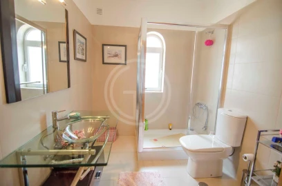 Moradia T4 para Arrendamento férias em Quarteira