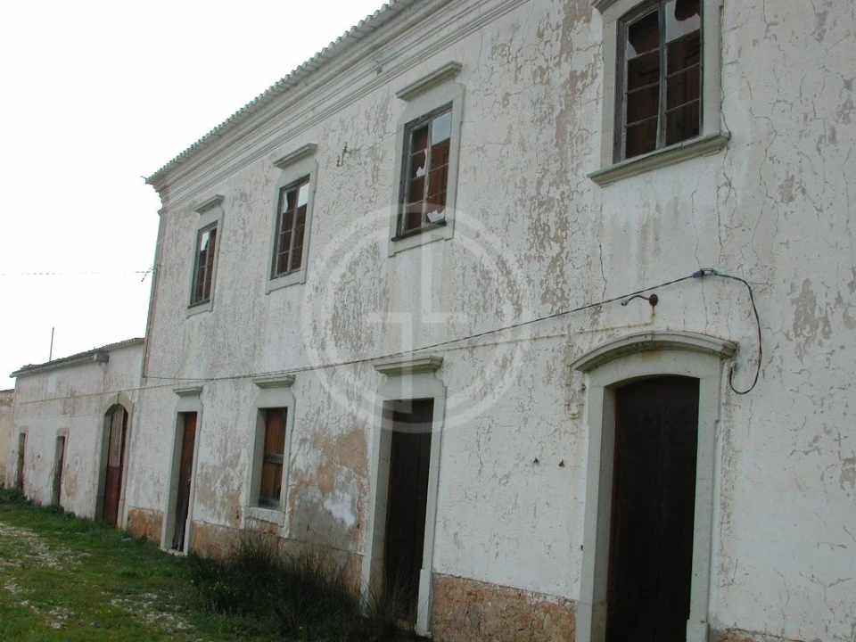 Prédio para Venda em Albufeira e Olhos de Água Foto 1