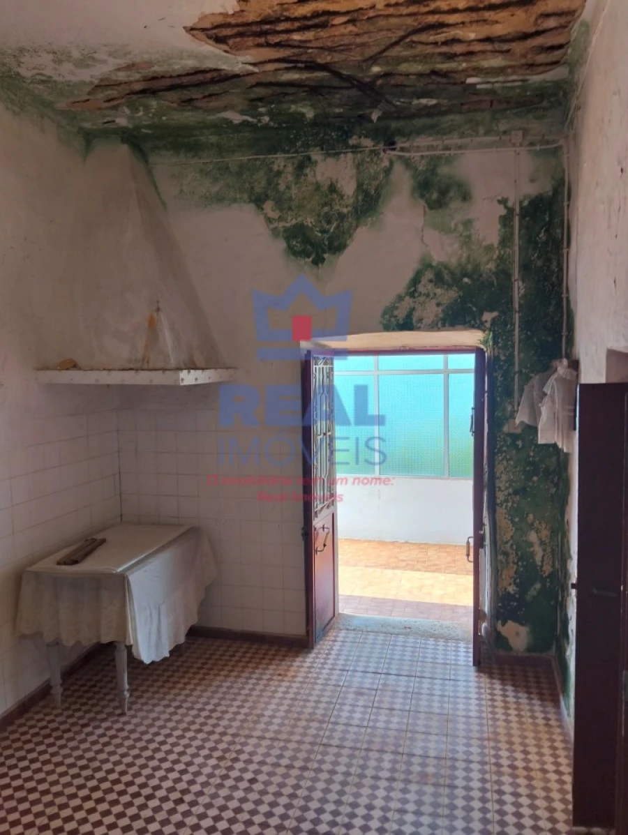 Moradia para Venda em Querença, Tôr e Benafim Foto 10