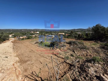 Terreno para Venda em Santa Barbara de Nexe