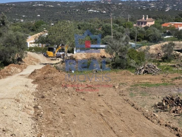 Terreno para Venda em Santa Barbara de Nexe