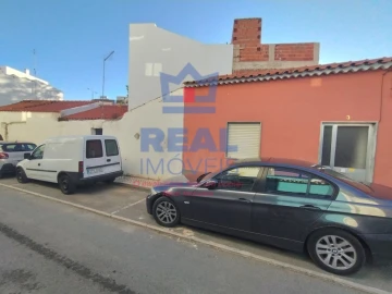 Moradia T2 para Venda em Lagoa e Carvoeiro