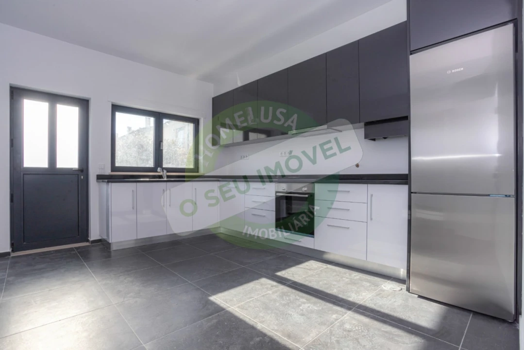 Moradia T3 para Venda em Montemor-O-Velho e Gatões Foto 1