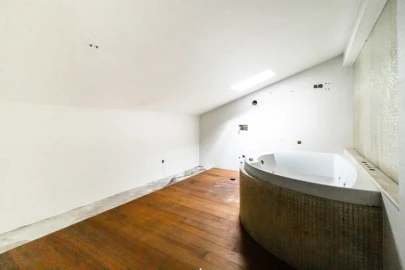 Moradia T5 para Venda em Buarcos