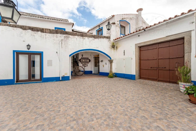 Escritório para Arrendamento em Évora (São Mamede, Sé, São Pedro e Santo Antão) Foto 4