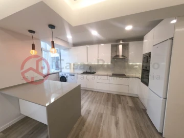 Apartamento T2 para Venda em Corroios