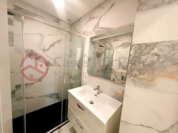 Apartamento T2 para Venda em Corroios