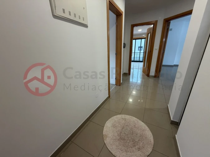 Moradia T5 para Venda em Laranjeiro e Feijó Foto 25