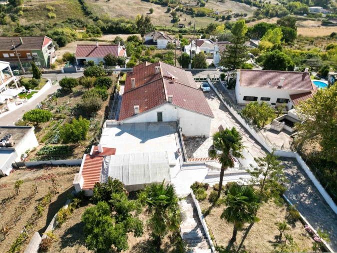 Moradia T5 para Venda em Alhandra, São João dos Montes e Calhandriz Foto 12