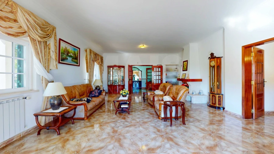 Moradia T5 para Venda em Alhandra, São João dos Montes e Calhandriz Foto 4